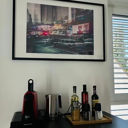 アパート Rema Homes - Luxurioese - Messenaehe -