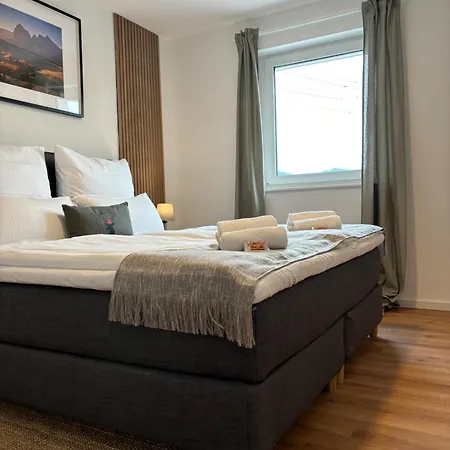 Rema Homes - Luxurioese - Messenaehe - * Offenburg