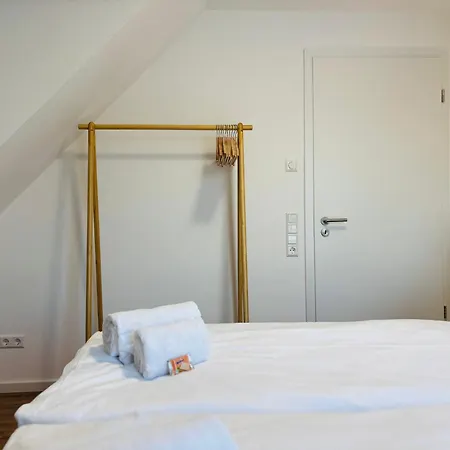 Rema Homes - Luxurioese - Messenaehe - Apartman *