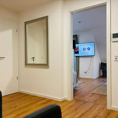 Rema Homes - Luxurioese - Messenaehe - Apartman Offenburg