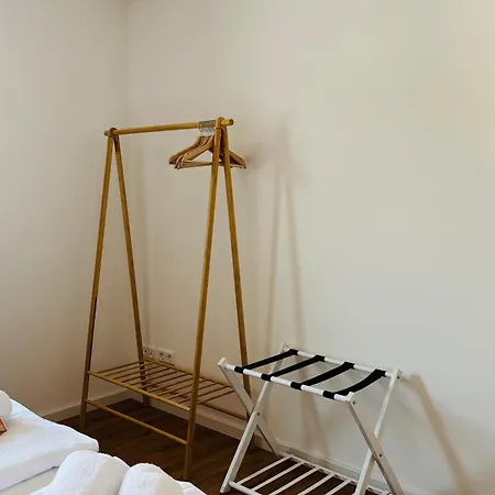 アパート Rema Homes - Luxurioese - Messenaehe -