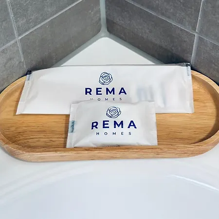 شقة Rema Homes - Grosse Mit Kueche In *