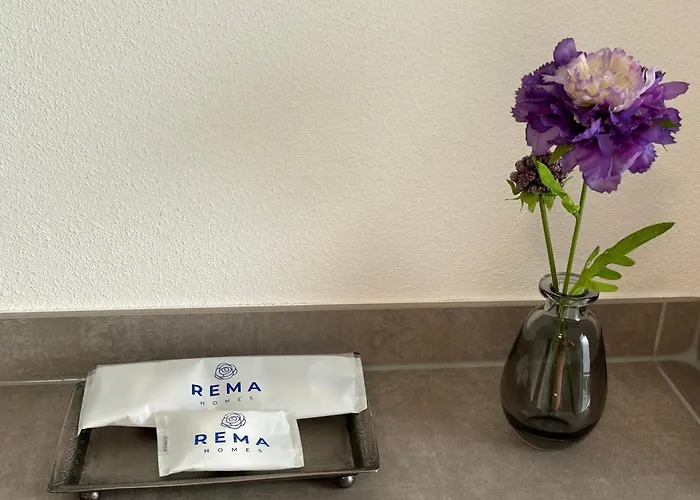 Rema Homes - Luxurioese - Messenaehe - *