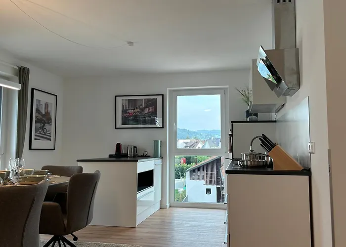 Rema Homes - Luxurioese - Messenaehe - *