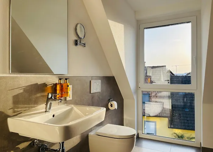 Appartement Rema Homes - Luxurioese - Messenaehe - *