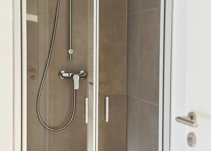 Appartement Rema Homes - Luxurioese - Messenaehe - *