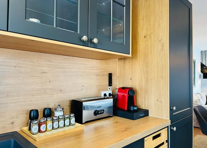 Rema Homes - Luxurioese - Messenaehe - *